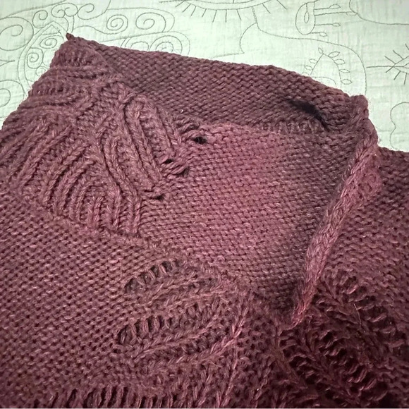 Anthropologie Moth Beautiful Cozy Burgundy Sweater Size M - Picture 5 of 11